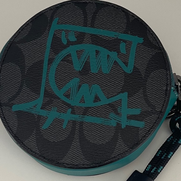 Limited Edition Auth. Coach x REXY GUANG YU Round Leather Coin Purse - Picture 4 of 7